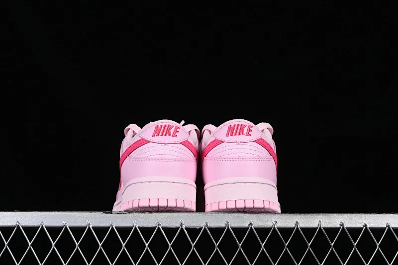 All Categories Nk SB Dunk Series Nk SB Dunk Low Low-top sneakers Cost-effective version Nk Dunk Low Pink SB low-top sports and leisure sneakers DH9756-600